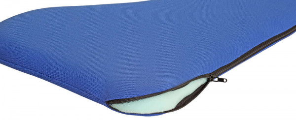 Ersatzbezug mit Reissverschluss für ergonomische Armauflage Beispielbild mit blauem Bezug